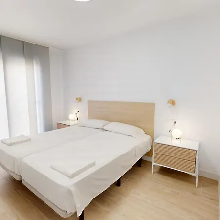 Breton 17- Con Piscina Climatizada En Centro Apartman