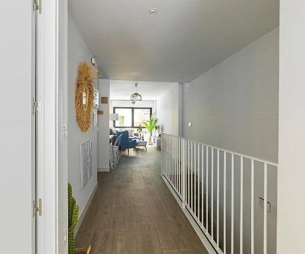 Breton 17- Con Piscina Climatizada En Centro