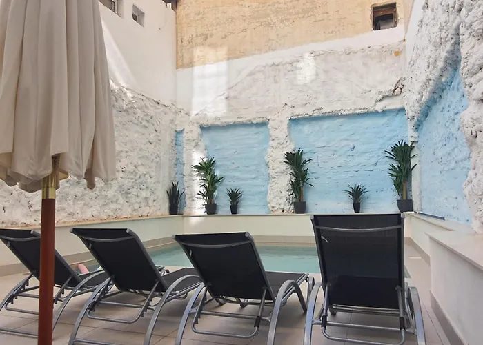 Breton 17- Con Piscina Climatizada En Centro