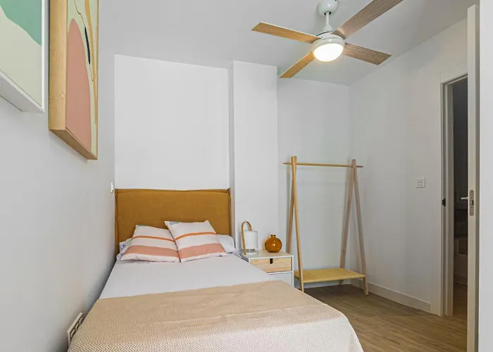 Breton 17- Con Piscina Climatizada En Centro Alicante