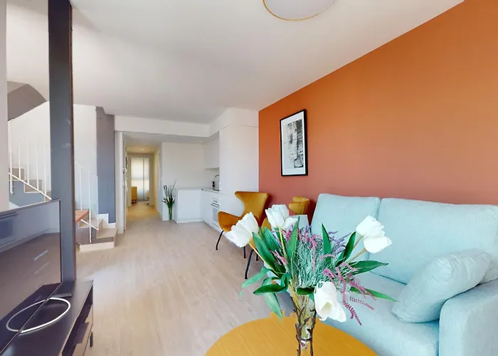 Breton 17- Con Piscina Climatizada En Centro