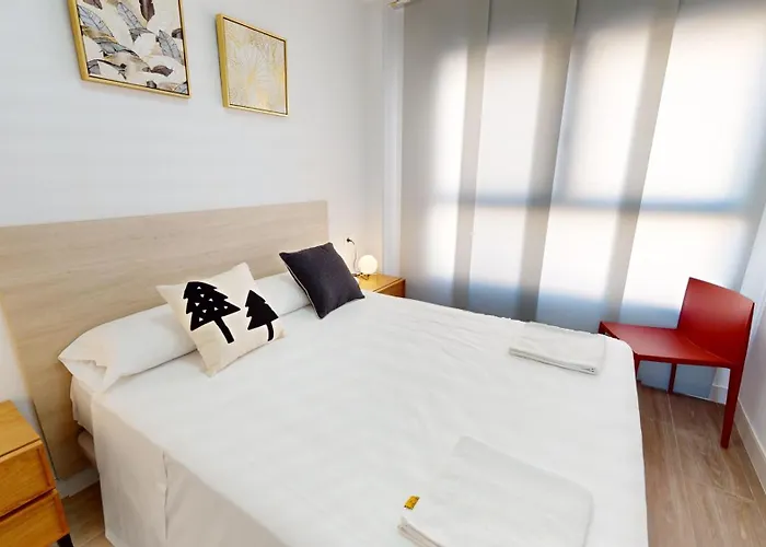 Breton 17- Con Piscina Climatizada En Centro Apartman