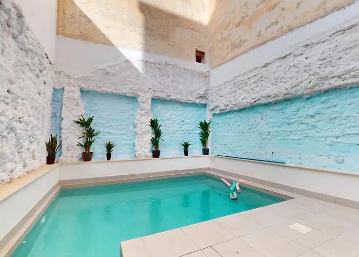 Breton 17- Con Piscina Climatizada En Centro * Alicante